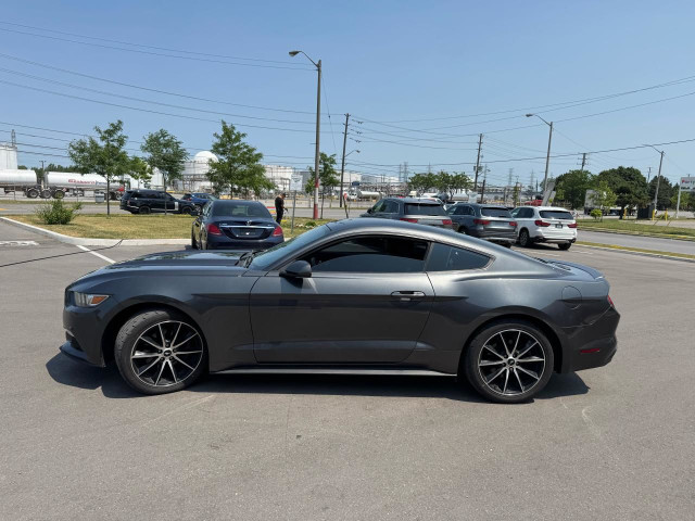 2017 Ford Mustang EcoBoost AUTO A/C H/SEATS BACKUP CAMERA in Cars & Trucks in City of Toronto - Image 4