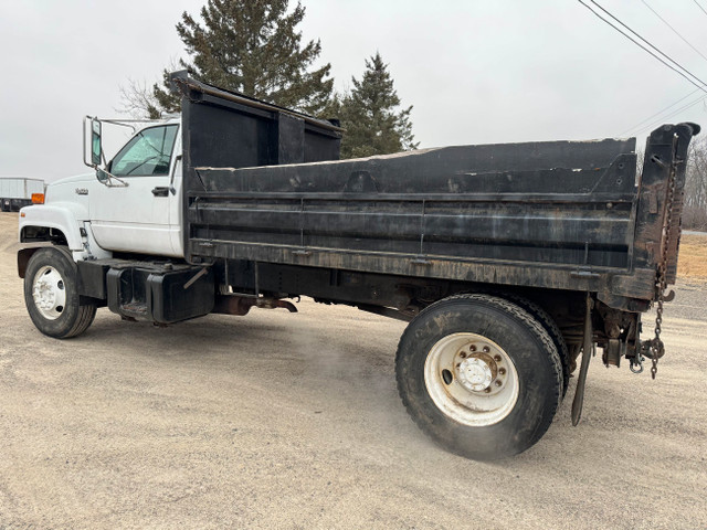 1996 GMC Top Kick Single Axle Dump Truck  in Farming Equipment in Sudbury - Image 4