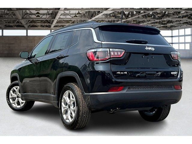 2025 Jeep Compass Latitude in Cars & Trucks in Mississauga / Peel Region - Image 3