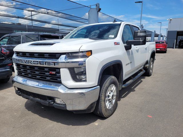 2023 Chevrolet Silverado 2500HD LT | 6.6L | CREW CAB | SHORT in Cars & Trucks in Calgary