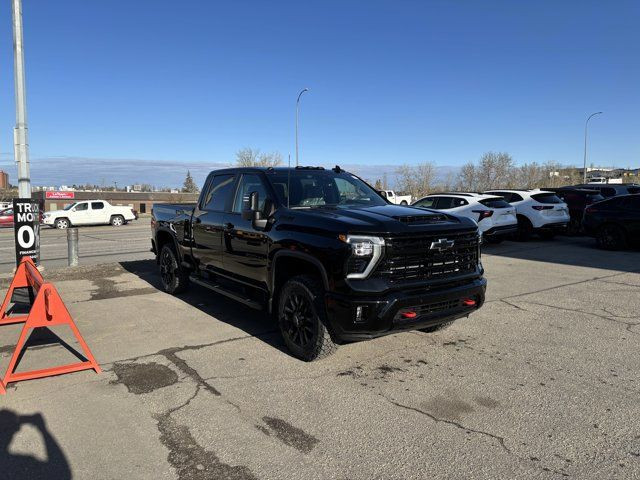 2025 Chevrolet Silverado 3500HD LT- Employee Pricing in Cars & Trucks in Calgary - Image 3