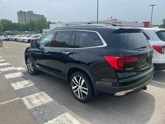 2018 Honda Pilot Touring | Clean Carfax | Full Service History in Cars & Trucks in London - Image 4