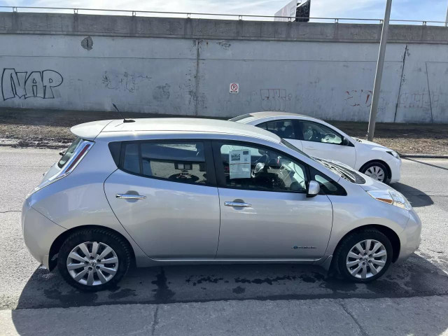 2014 NISSAN LEAF in Cars & Trucks in Longueuil / South Shore - Image 3