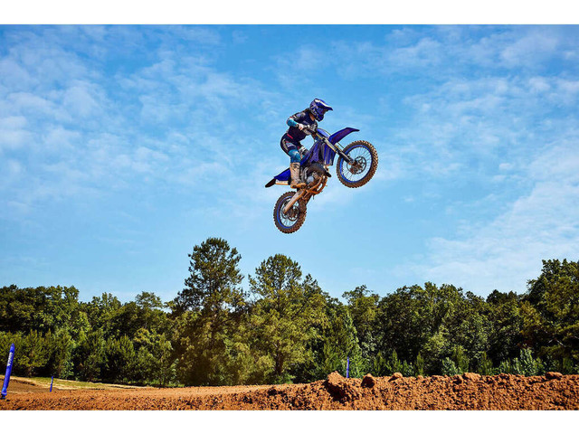  2023 Yamaha YZ125 in Dirt Bikes & Motocross in Guelph - Image 4