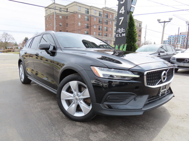 2020 Volvo V60 Cross Country T5 AWD Momentum - Navigation - Leat in Cars & Trucks in Oakville / Halton Region - Image 2
