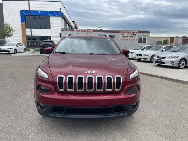 2016 Jeep Cherokee 4WD :: LOW MILEAGE in Cars & Trucks in Calgary - Image 2