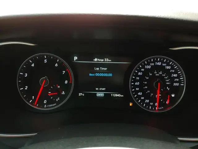2019 Genesis G70 3.3T Sport AWD | SUNROOF | NAV | HTD SEATS | LT in Cars & Trucks in Oakville / Halton Region - Image 25