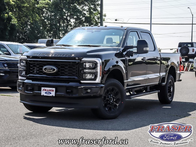 2025 Ford Super Duty F-250 LARIAT 4Wd Crew Cab 6.75' Box in Cars & Trucks in Oshawa / Durham Region