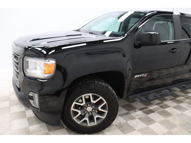  2022 GMC Canyon 4WD Crew Cab Long Box AT4 w-Leather in Cars & Trucks in Longueuil / South Shore - Image 3