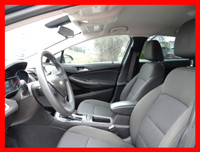 2017 CHEVROLET CRUZE LT CARFAX VERIFIED, CLEAN TITLE, NO ACCIDENTS 154,000KM HIGHWAY DRIVEN AUTOMATI... (image 7)