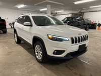 See Dealer Website for Details. Engine: V6 Cylinder Engine (image 2)