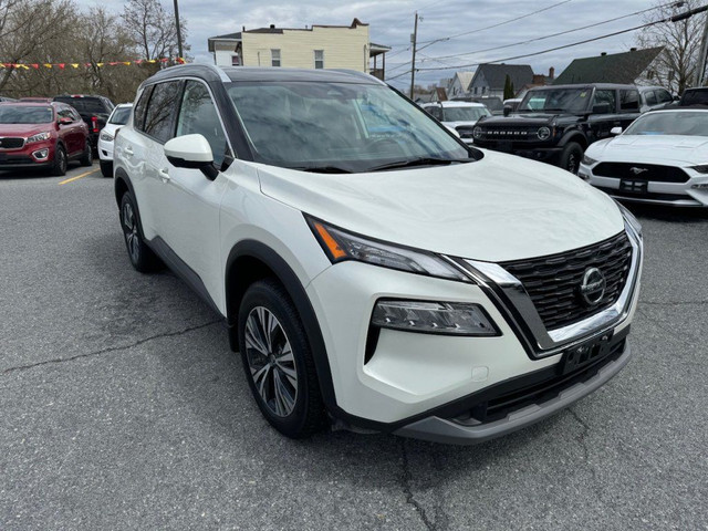  2021 Nissan Rogue SV in Cars & Trucks in Cornwall