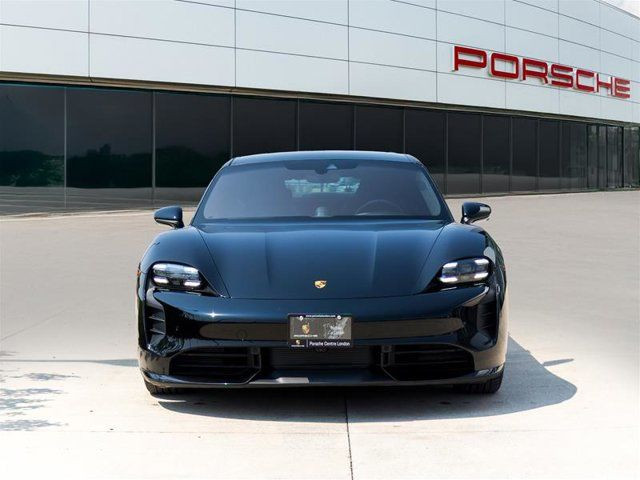 2020 Porsche Taycan Turbo in Cars & Trucks in London - Image 4