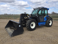 2008 New Holland 8800 lb 4X4X4 Telehandler LM5060