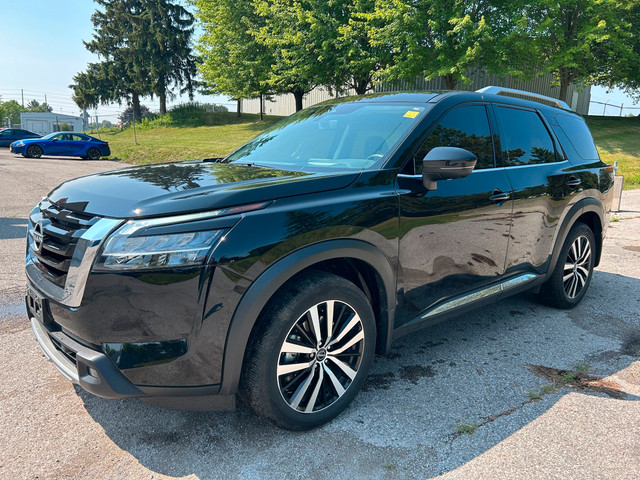2024 Nissan Pathfinder Platinum ONE OWNER| NO ACCIDENTS| CAP... in Cars & Trucks in Markham / York Region
