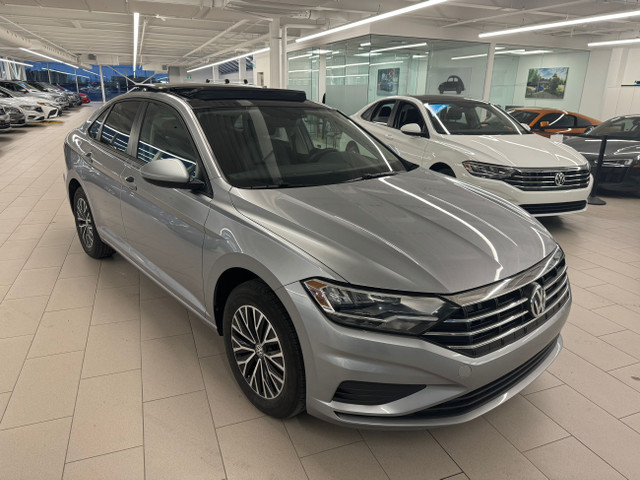 2020 Volkswagen Jetta Highline cuir - toit - mags in Cars & Trucks in Laval / North Shore