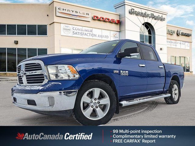 2017 Ram 1500 SLT | Cloth | Heated Seats + Wheel | Remote Start in Cars & Trucks in Grande Prairie