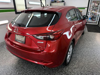 At RuralWorx Auto Sales we have a EXTRA CLEAN, ONE OWNER 2018 Mazda 3 GS Hatchback! This car looks a... (image 5)