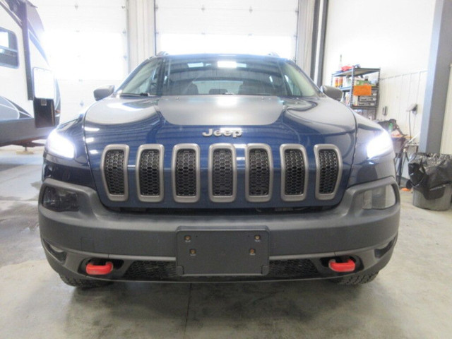2018 Jeep Cherokee TRAILHAWK LEATHER PLUS 4X4 3.2L V6, ROOF, 80K in Cars & Trucks in Ottawa - Image 3