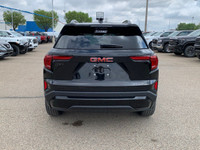 Experience the perfect balance of style and utility with the 2025 GMC Terrain. This is the perfect S... (image 5)