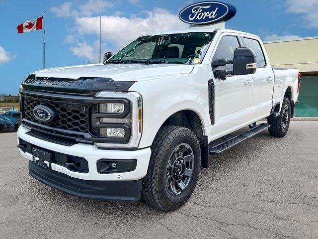 2024 Ford Super Duty F-250 SRW LARIAT in Cars & Trucks in Kitchener / Waterloo - Image 2