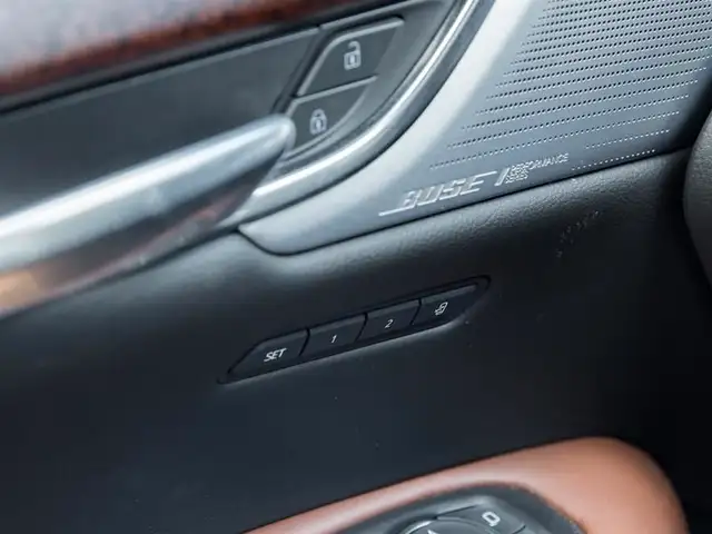 2022 Cadillac XT5 Sport AWD Pano Sunroof | Navi | 360 Backup Cam in Cars & Trucks in Oakville / Halton Region - Image 16