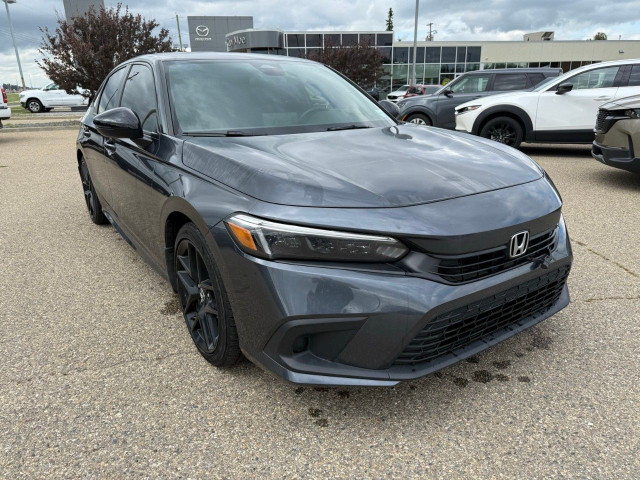 2023 Honda Civic Sedan dans Autos et camions  à Red Deer - Image 4