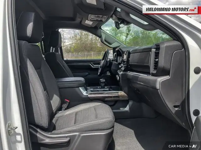 2023 GMC Sierra 1500 Elevation in Cars & Trucks in Hamilton - Image 26
