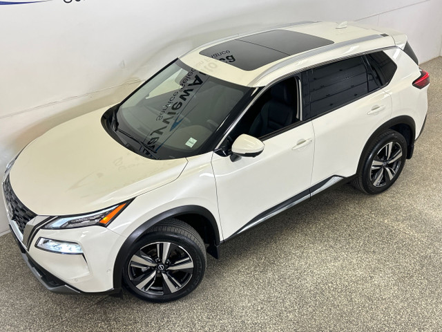 2023 Nissan Rogue SL SL/AWD/LEATHER/PANO/NAVI/OFF 1 OWNER NIS... in Cars & Trucks in Belleville - Image 2