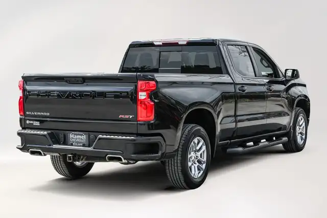 2022 Chevrolet Silverado 1500 RST Z71 Awd 4X4 Crew Cab / 5.3L V8 in Cars & Trucks in City of Montréal - Image 7