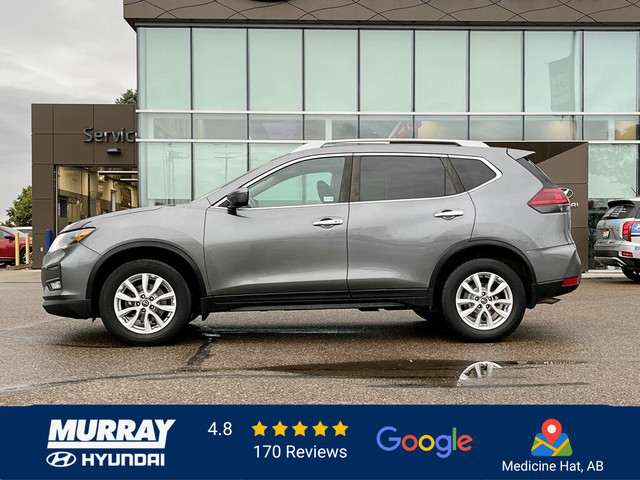 2018 Nissan Rogue AWD SV Apple CarPlay Heated Seats in Cars & Trucks in Medicine Hat - Image 4