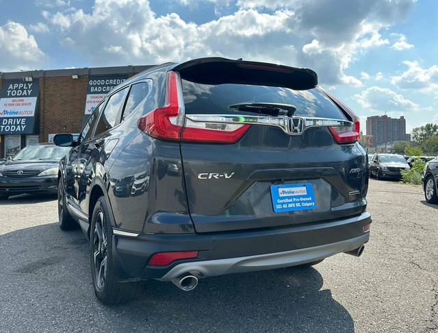 2017 Honda CR-V Touring, AWD, Navigation, Back-Up Cam. Low Kms in Cars & Trucks in Calgary - Image 3
