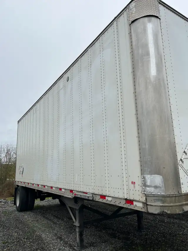 2018 HYUNDAI 28' SINGLE DRY VAN SPRING RIDE in Heavy Trucks in Delta/Surrey/Langley - Image 4