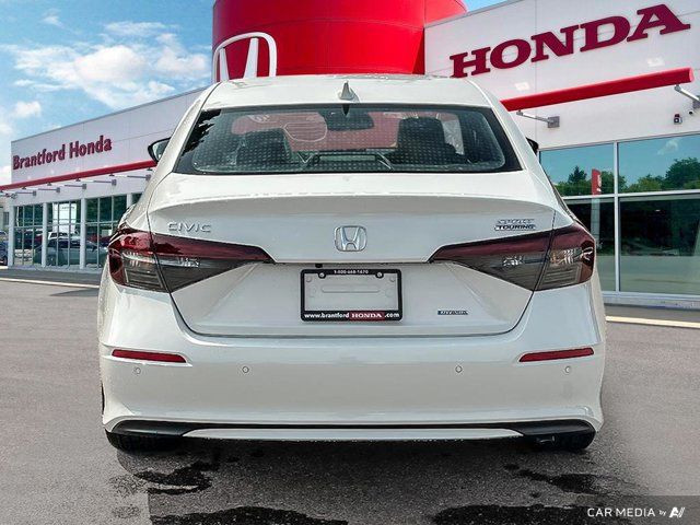 2025 Honda Civic Sedan Hybrid Sport Touring in Cars & Trucks in Brantford - Image 4