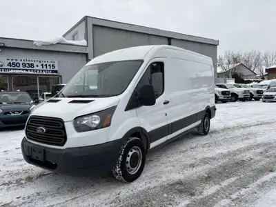 See Dealer Website for Details. 2018 Ford Transit fourgon utilitaire TOIT MOYEN
