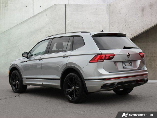 2024 Volkswagen Tiguan Comfortline R-Line Black Edition in Cars & Trucks in Hamilton - Image 3