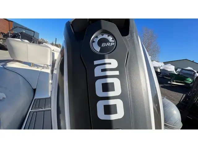 2019 Zodiac N-ZO 680 in Powerboats & Motorboats in Québec City - Image 23