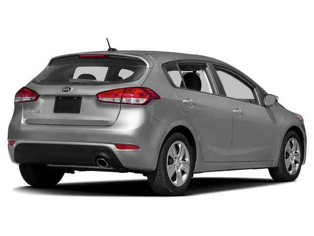 2016 Kia Forte 5dr HB Auto LX+ in Cars & Trucks in Hamilton - Image 2
