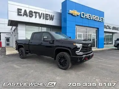 Remote Engine Start! With stout build quality and astounding towing capability, there isn't a better...