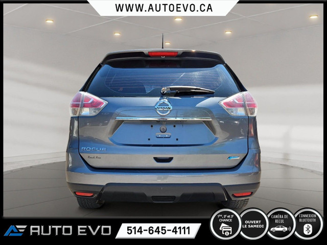 2015 Nissan Rogue S * PETIT BUDGET * CAMERA DE RECUL * BLUETOOTH dans Autos et camions  à Ville de Montréal - Image 3