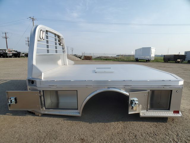 2023 CM TRUCK BED 8ft6 x 84in Aluminum Skirted Truck in Cargo & Utility Trailers in Kamloops - Image 4