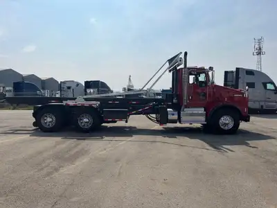 2012 Kenworth T800 Only 478,731kms, View more