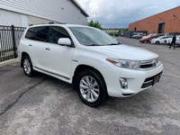 { CERTIFIED PRE-OWNED } THIS VEHICLE COMES FULLY CERTIFIED WITH A SAFETY CERTIFICATE SERVICED AT NO... (image 5)