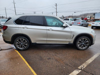 WAS: $24995 NOW: $23995Now with reduced sales price of $24,995! 7 Passenger, Navigation, Backup Came... (image 5)