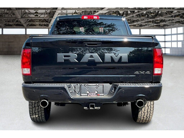 2022 Ram 1500 Classic Night Edition Quad Cab | Bed Cover | 4X4 in Cars & Trucks in Mississauga / Peel Region - Image 4