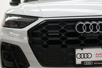 It's easy to see why the Q5 is one of the best selling SUV's in it's class! This Carfax 1 owner, loc... (image 2)