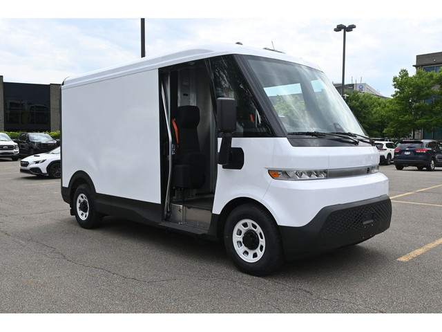 2025 Chevrolet BrightDrop 400 - Short term Rental now for $2995/ in Cars & Trucks in City of Montréal - Image 3