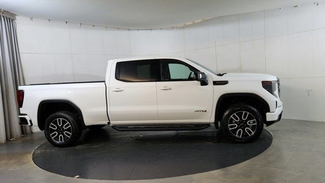 2023 GMC Sierra 1500 AT4 in Cars & Trucks in Winnipeg - Image 2