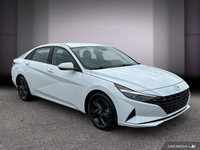 La Hyundai Elantra 2023 Preferred est une berline compacte qui combine élégance, performance et tech... (image 8)