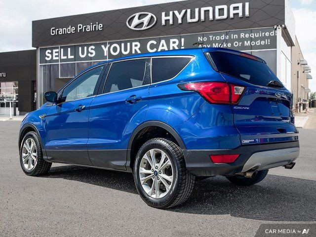 2019 Ford Escape SE | 4WD | Factory Remote Start in Cars & Trucks in Grande Prairie - Image 4